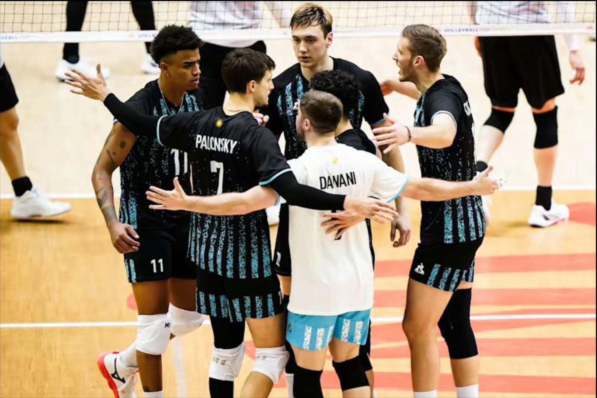 冰岛男篮击败阿根廷,晋级半决赛 冰岛男篮击败阿根廷,晋级半决赛